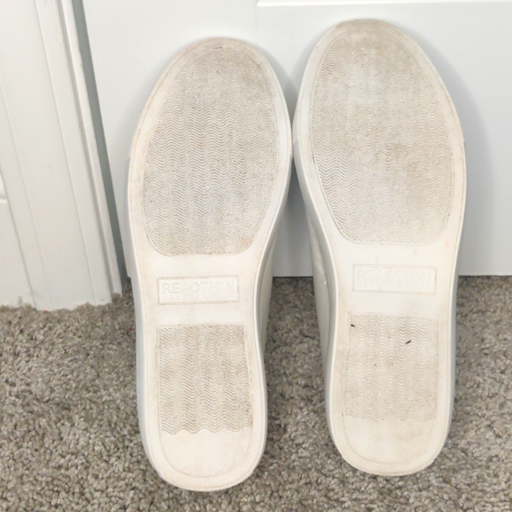 Kenneth Cole Reaction White Sneakers - Picture 8 of 11